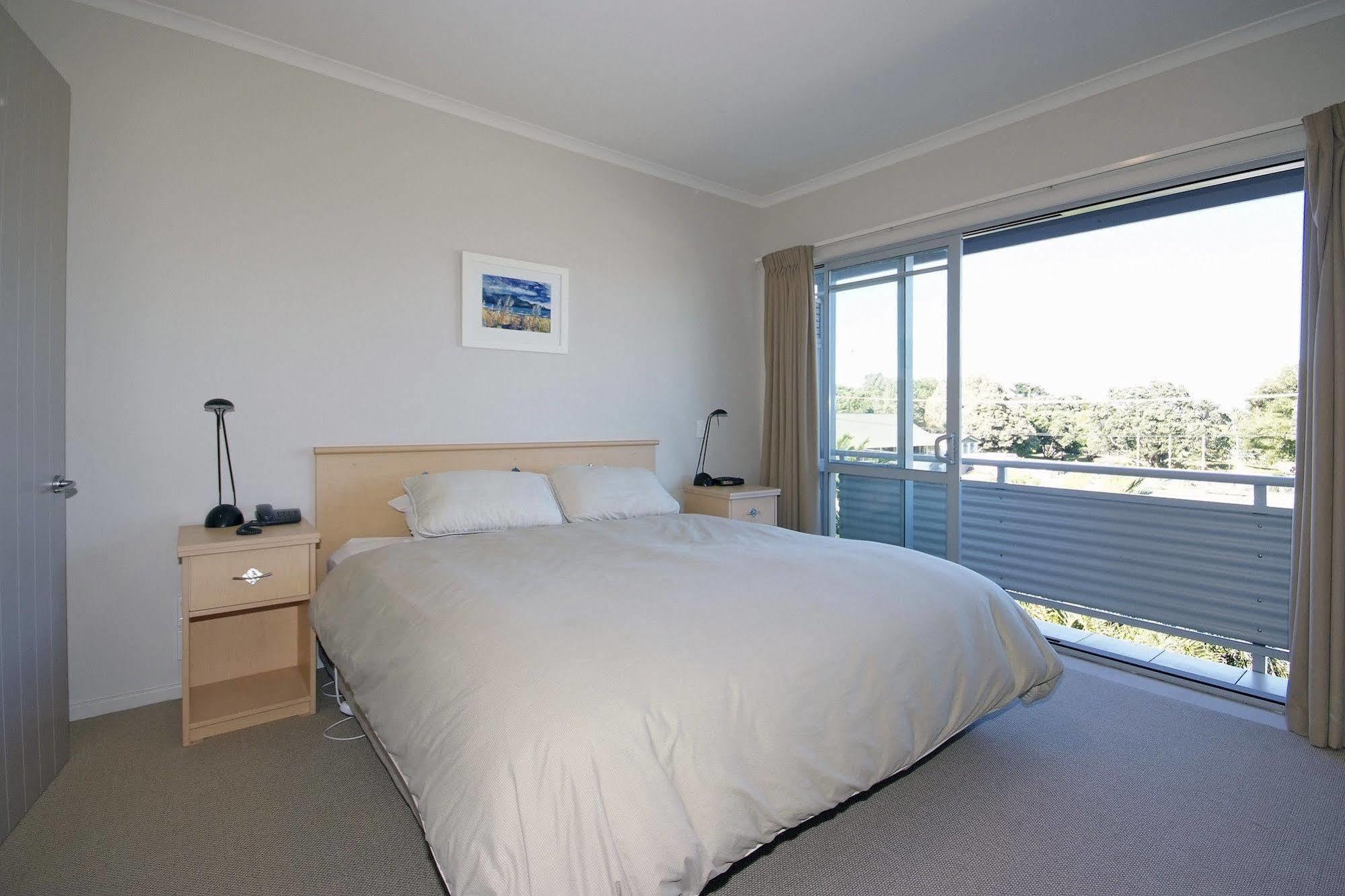 Raumati Sands Resort Paraparaumu Luaran gambar